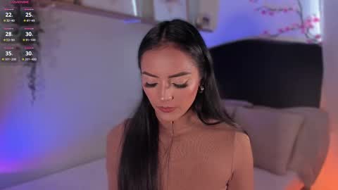 Isa online show from September 27, 2025, 7:30 pm