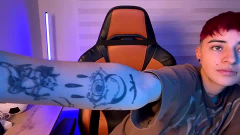 Laia online show from December 24, 2024, 11:11 pm