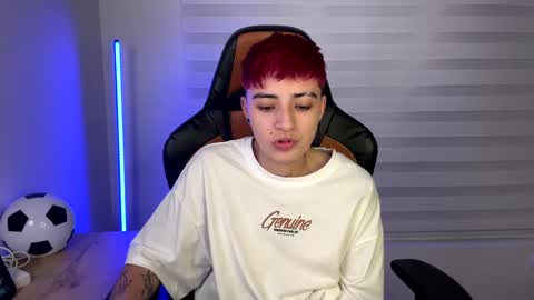 Laia online show from December 28, 2024, 8:26 am