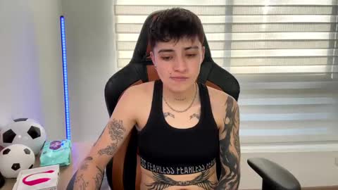 Laia online show from January 9, 2025, 10:09 pm