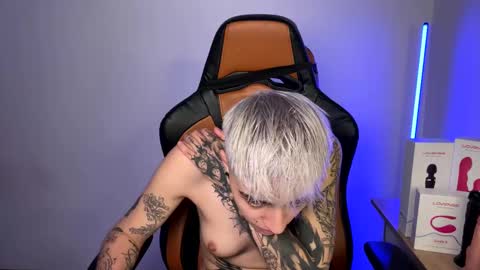 Laia online show from January 25, 2025, 12:27 am