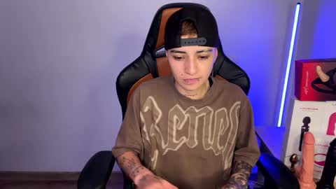 Laia online show from March 3, 2025, 11:14 pm