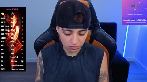 Laia online show from September 17, 2025, 2:19 pm