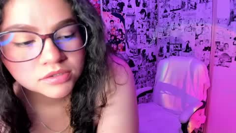 mei mei uwu online show from April 3, 2026, 12:52 am