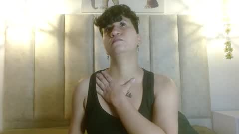 milan online show from September 17, 2025, 2:46 am