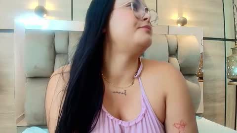 im mou  online show from October 1, 2025, 12:55 pm