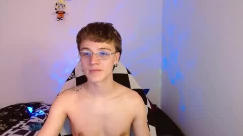 Oliver P online show from March 8, 2025, 11:49 pm