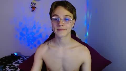 Oliver P online show from March 9, 2025, 7:26 pm