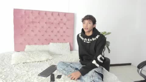 Snapshot of im_ralff chatting on January 11, 2026, 8:25 pm RALF online show from January 11, 2026, 8:25 pm