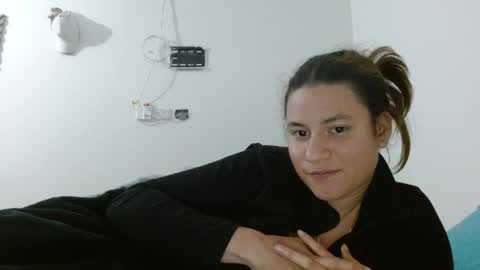 Snapshot of im_roux chatting on May 27, 2026, 12:07 am im_roux online show from May 27, 2026, 12:07 am