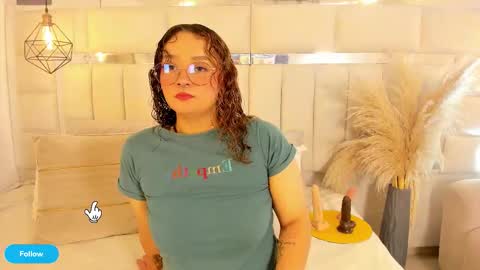 Tara Black online show from December 22, 2025, 4:31 am