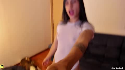 TAYLOR  online show from February 16, 2025, 12:30 am