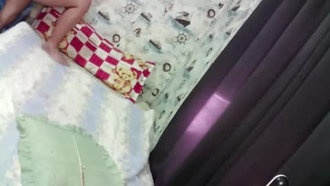 zhy online show from March 12, 2025, 10:50 pm