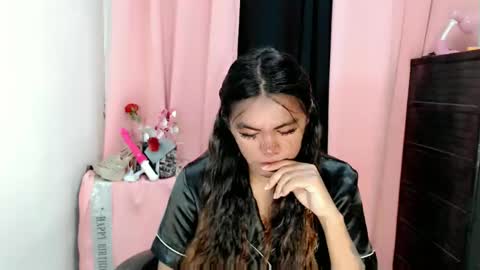 im_yourfairyannaxx online show from September 15, 2025, 5:46 pm