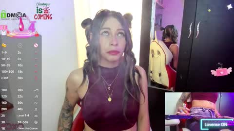 Lisa Hyga online show from December 4, 2025, 7:44 pm