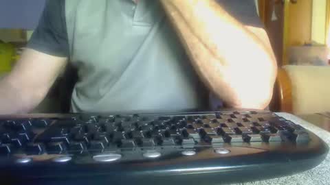 Snapshot of imaussiechris chatting on February 2, 2025, 10:17 pm Aussie Guy online show from February 2, 2025, 10:17 pm