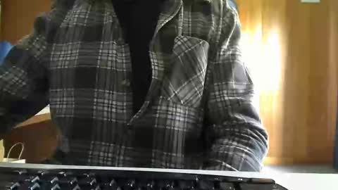 Aussie Guy online show from May 27, 2026, 11:35 pm