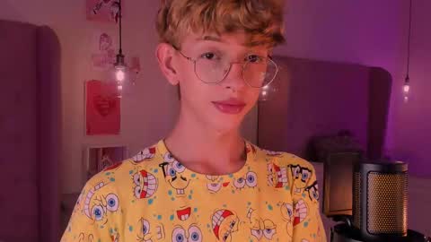 Snapshot of imdamiano chatting on October 13, 2025, 10:32 pm Damiano online show from October 13, 2025, 10:32 pm