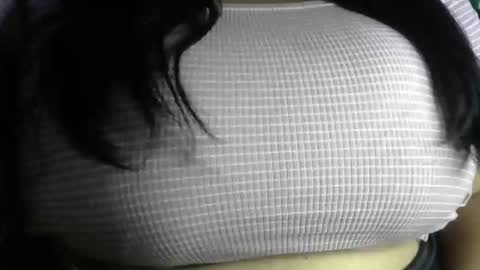 mia latina online show from October 22, 2025, 12:11 am