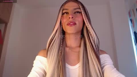     online show from October 27, 2025, 1:15 pm