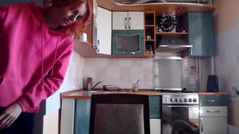 Snapshot of imelissa8malis chatting on November 1, 2025, 9:33 am irina online show from November 1, 2025, 9:33 am