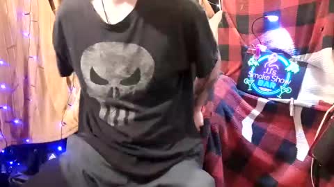 JJ online show from January 1, 2025, 8:15 pm