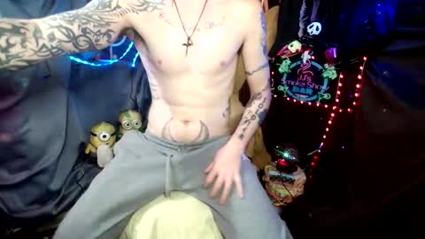 JJ online show from December 16, 2025, 8:19 am