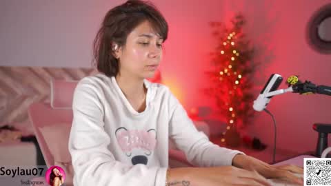 Snapshot of imjess_ chatting on January 6, 2026, 4:49 am imjess_ online show from January 6, 2026, 4:49 am