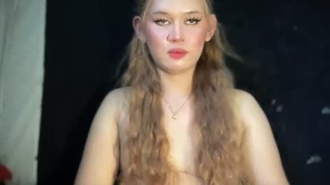 Snapshot of imjustasluttyintownxxx chatting on December 21, 2025, 6:53 am Mika online show from December 21, 2025, 6:53 am