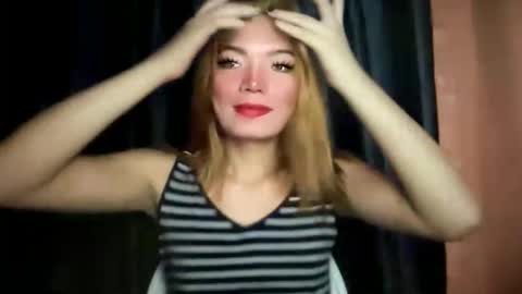 Snapshot of imjustasluttyintownxxx chatting on February 4, 2026, 7:14 am Mika online show from February 4, 2026, 7:14 am