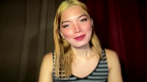 Snapshot of imjustasluttyintownxxx chatting on February 20, 2026, 6:10 am Mika online show from February 20, 2026, 6:10 am