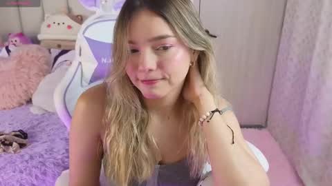 Larisa online show from February 27, 2025, 10:42 pm