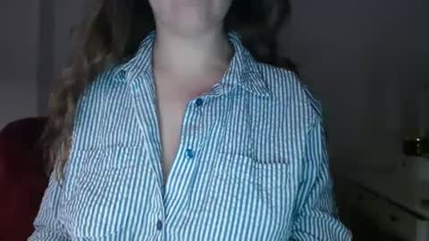 Pola online show from January 13, 2025, 7:53 pm