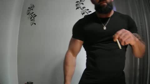 Majordadbod101 online show from October 9, 2025, 2:37 pm