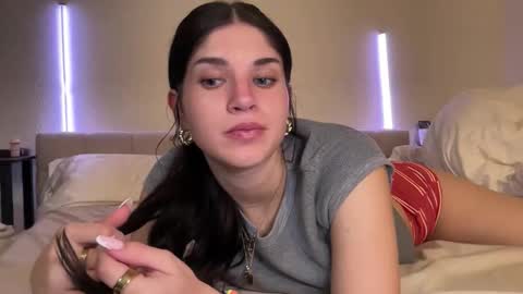 RUBYY 3 online show from April 16, 2026, 9:39 pm