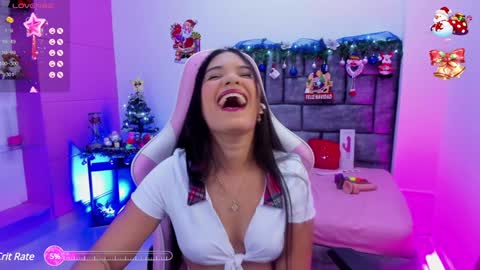 Snapshot of imsofy_1 chatting on December 18, 2024, 8:25 pm sofy online show from December 18, 2024, 8:25 pm