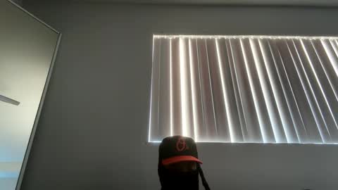 Snapshot of imstraightt18 chatting on December 3, 2024, 11:24 pm imstraightt18 online show from December 3, 2024, 11:24 pm