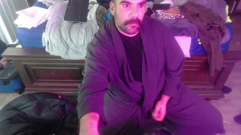 I use to be imeverythingandnothing online show from December 5, 2024, 4:12 pm