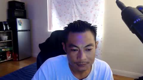 Snapshot of imtooolegit chatting on June 7, 2026, 2:54 pm pYDeYLoC online show from June 7, 2026, 2:54 pm