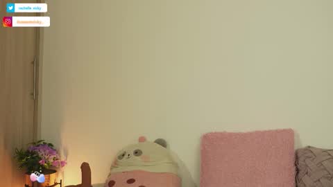 imvickyrachell_ online show from October 16, 2025, 2:29 pm