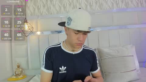 Snapshot of imxjoel chatting on October 5, 2025, 4:11 am Joel online show from October 5, 2025, 4:11 am