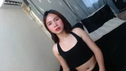 hi its me pearl online show from September 19, 2025, 6:15 am
