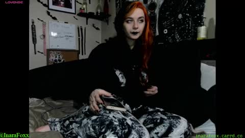 Inarafoxx online show from December 16, 2024, 2:25 am