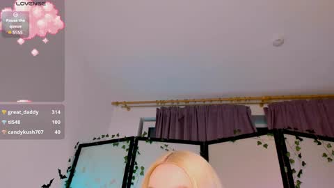 Snapshot of inchcaser chatting on January 29, 2025, 11:04 pm Dina Help me reach 100 likes online show from January 29, 2025, 11:04 pm