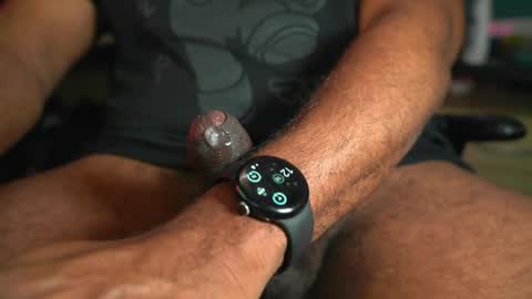 Snapshot of inchesblackuk chatting on April 5, 2026, 11:18 am Inches online show from April 5, 2026, 11:18 am