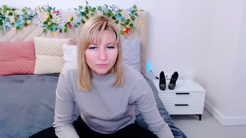 Snapshot of incredible_ariela chatting on March 22, 2026, 10:40 am incredible_ariela online show from March 22, 2026, 10:40 am