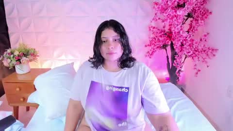 Snapshot of indara30 chatting on January 30, 2025, 8:54 am indara online show from January 30, 2025, 8:54 am