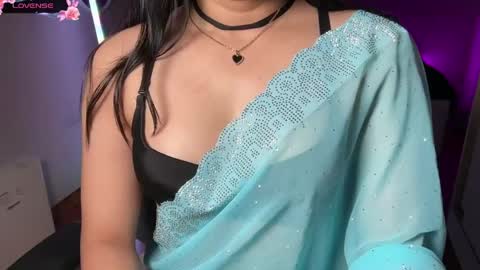 Ayesha online show from April 17, 2026, 6:11 pm