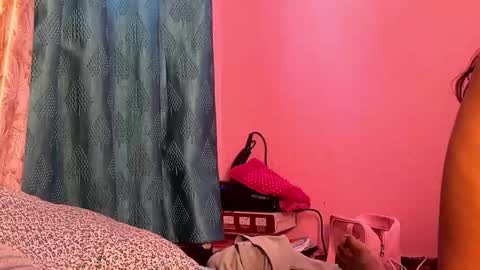 new indian couple online show from March 14, 2026, 2:06 am