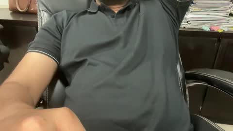 Snapshot of indian_gujju chatting on October 17, 2025, 6:21 pm Jay online show from October 17, 2025, 6:21 pm